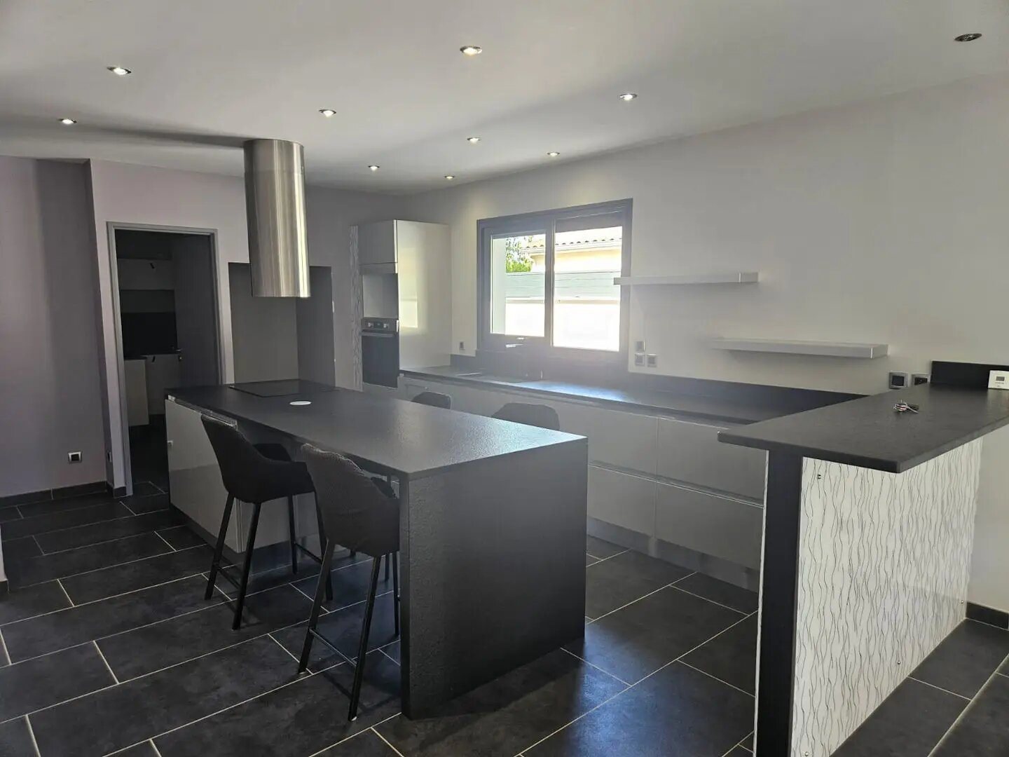 Maison à louer, 140m², Carignan-de-Bordeaux