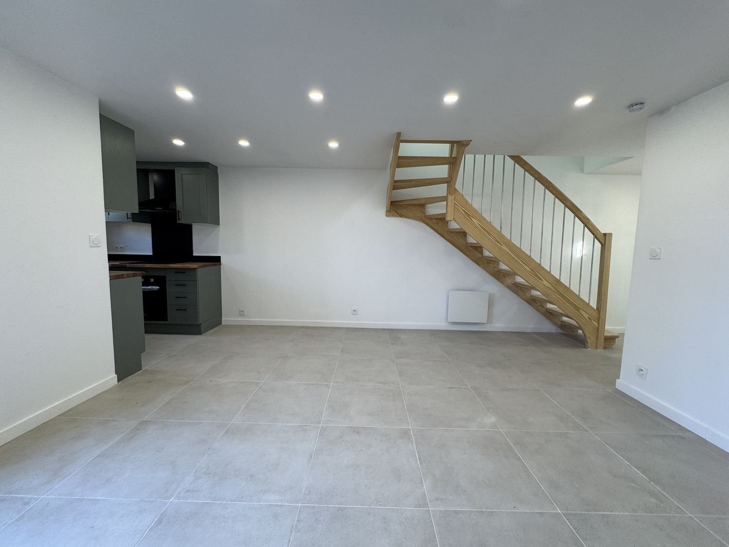 Maison à louer, 56m², Bègles