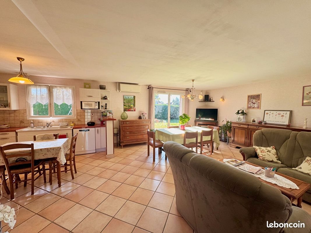 Maison à vendre, 91m², Frontonas