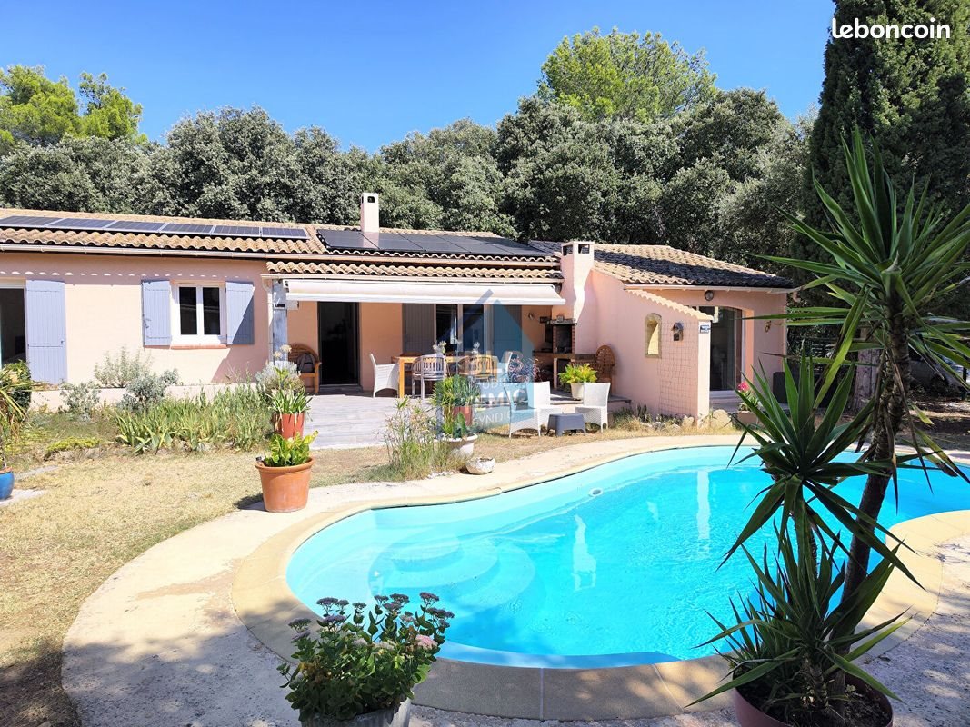 Maison à vendre, 125m², Montaren-et-Saint-Médiers