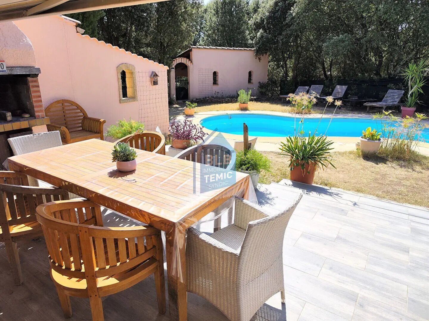 Maison à vendre, 222m², Montaren-et-Saint-Médiers