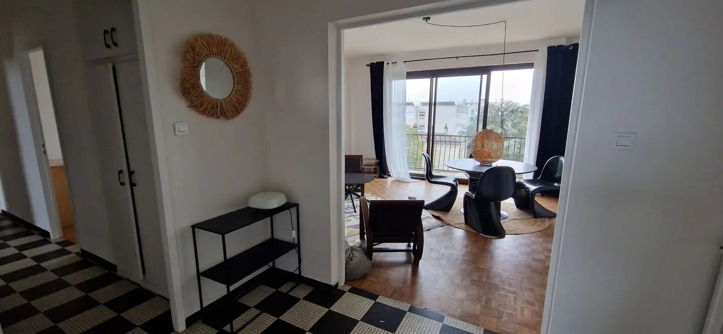Appartement à louer, 94m², Talence