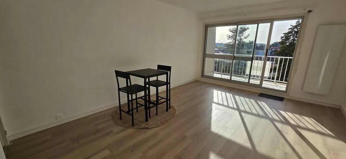 Appartement à louer, 28m², Talence