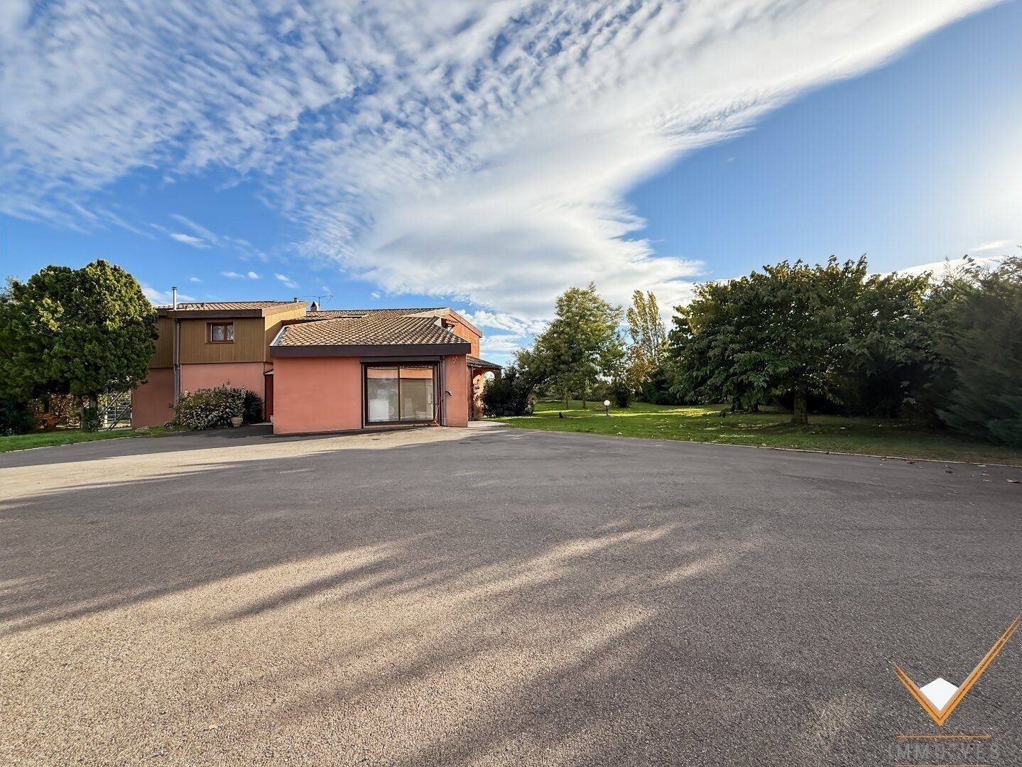Maison à vendre, 251m², Lherm