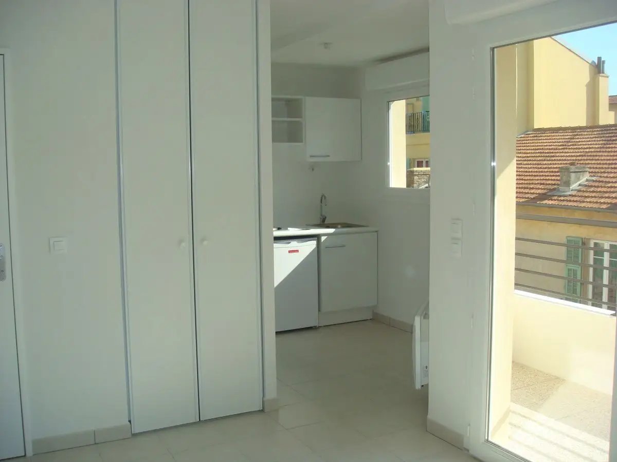 Appartement à louer, 24m², Nice