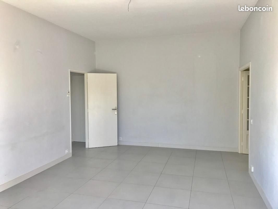 Appartement à louer, 53m², Nice