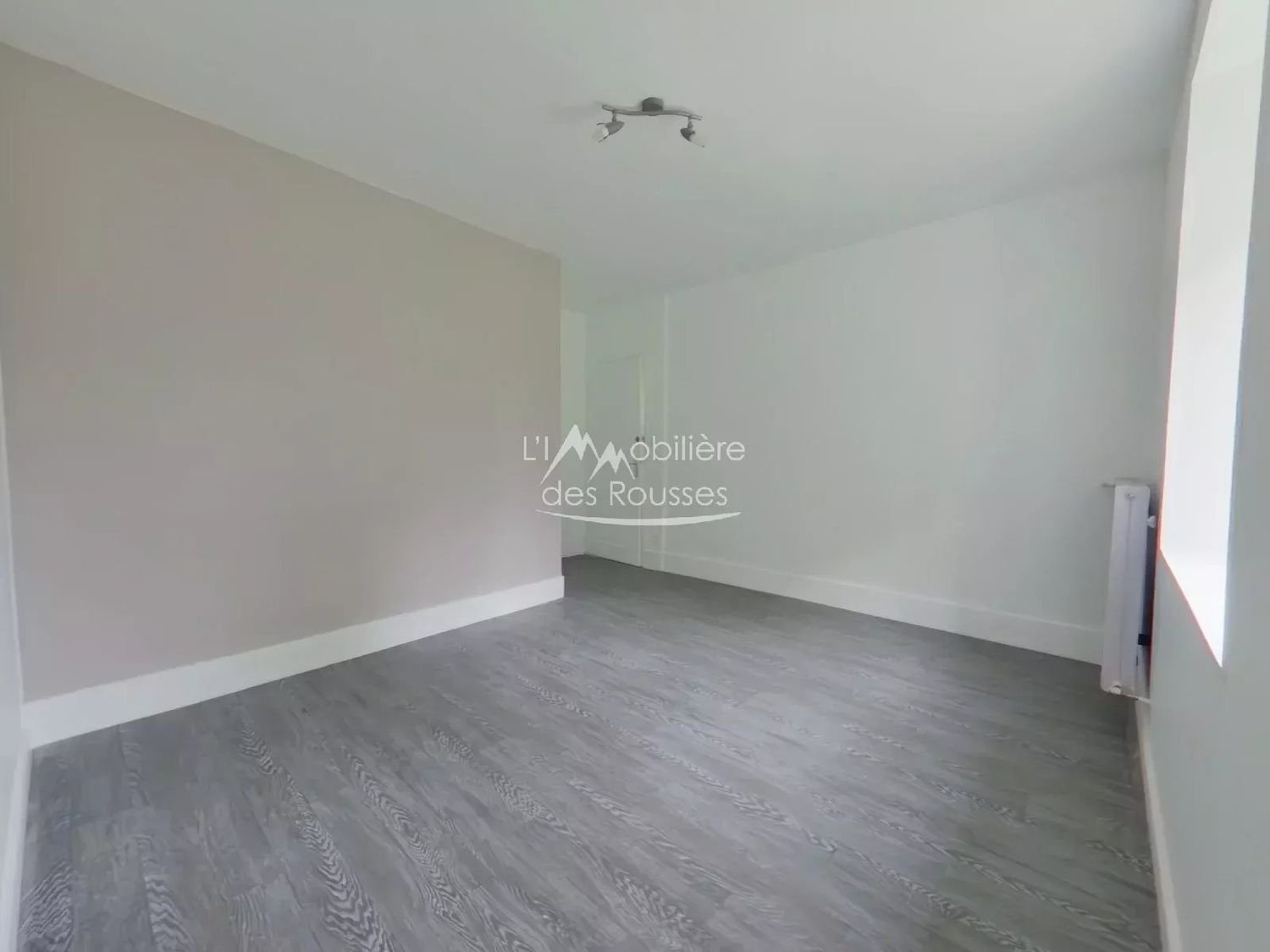 Appartement à louer, 74m², Prémanon