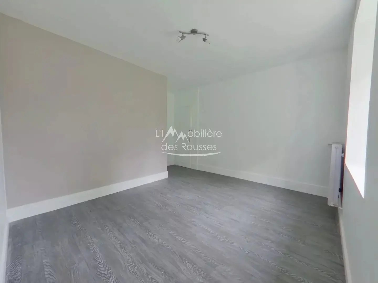 Appartement à louer, 74m², Prémanon