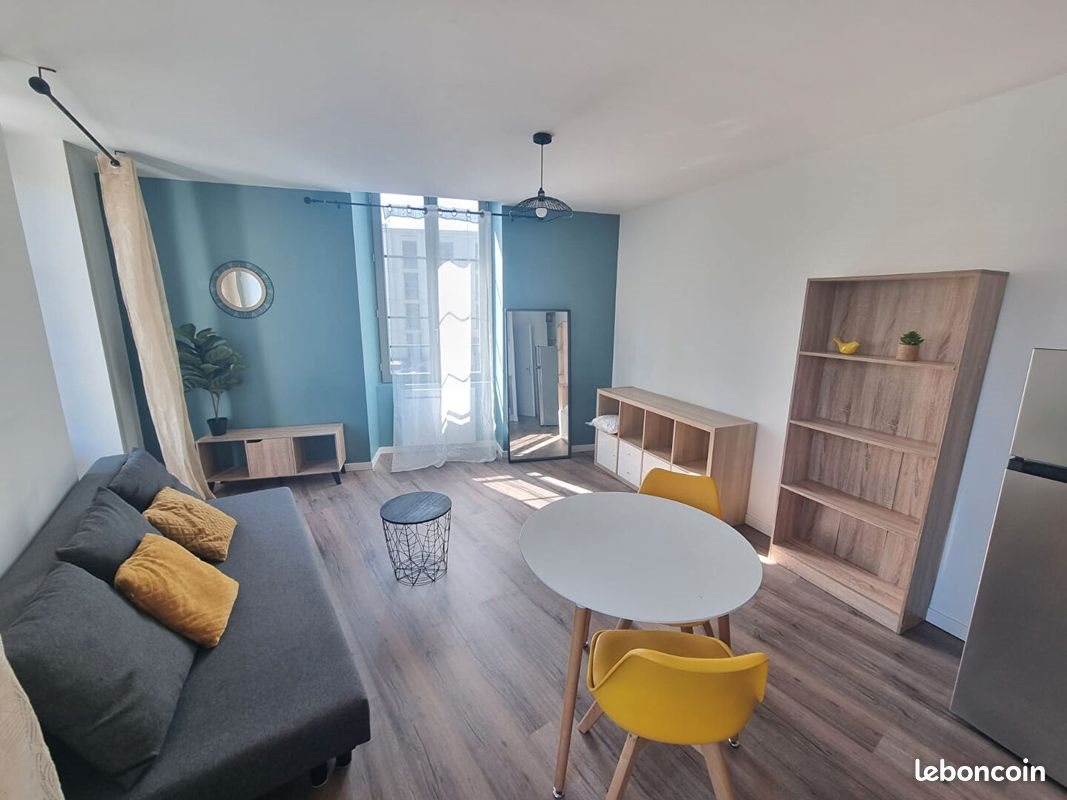 Appartement à louer, 25m², Romans-sur-Isère