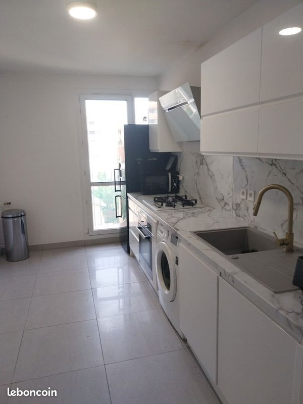 Appartement à louer, 71m², Romans-sur-Isère