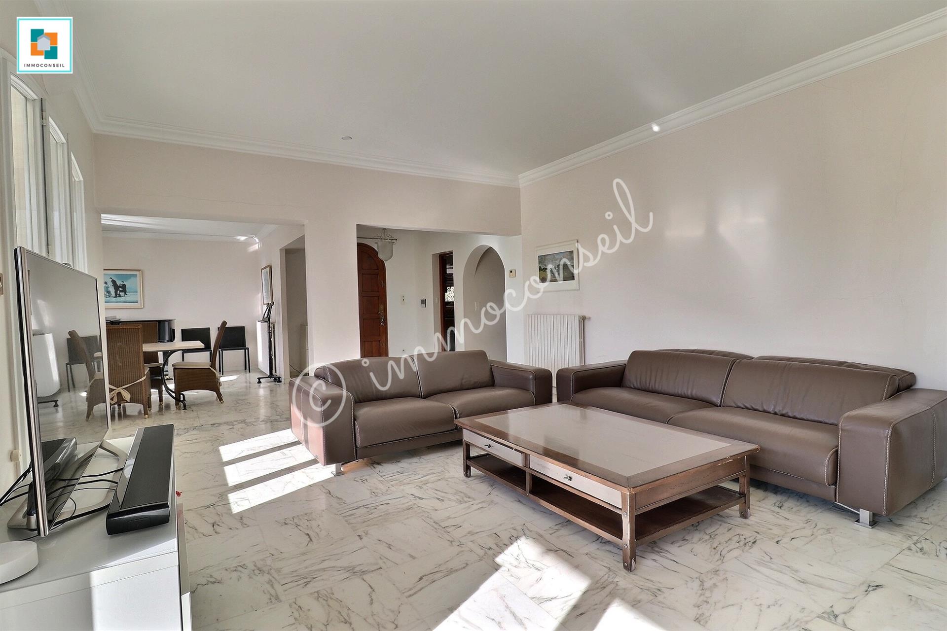 Maison à vendre, 180m², Plan-de-Cuques