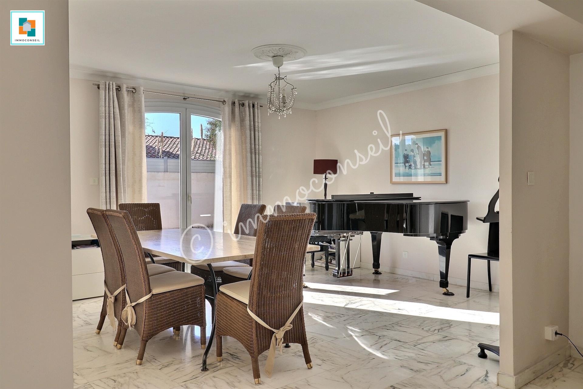 Maison à vendre, 180m², Plan-de-Cuques