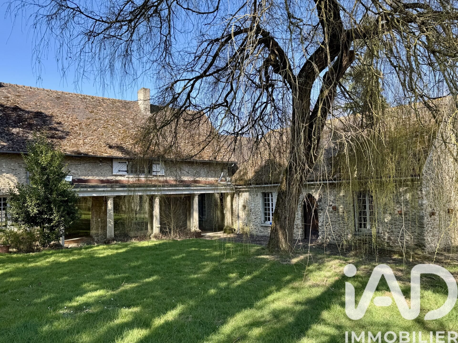 Maison à vendre, 800m², La Celle-les-Bordes