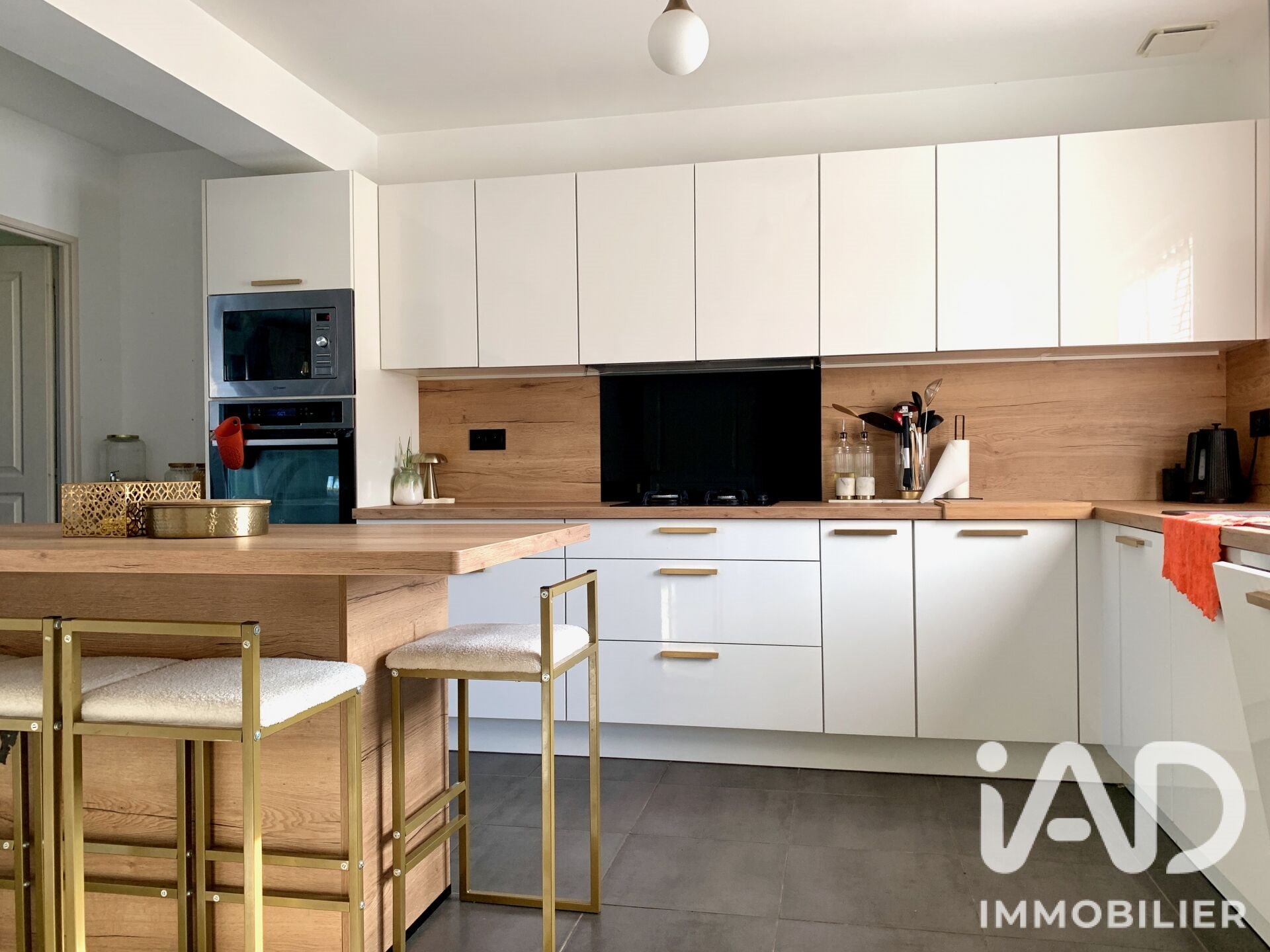 Maison à vendre, 174m², La Chapelle-Saint-Mesmin