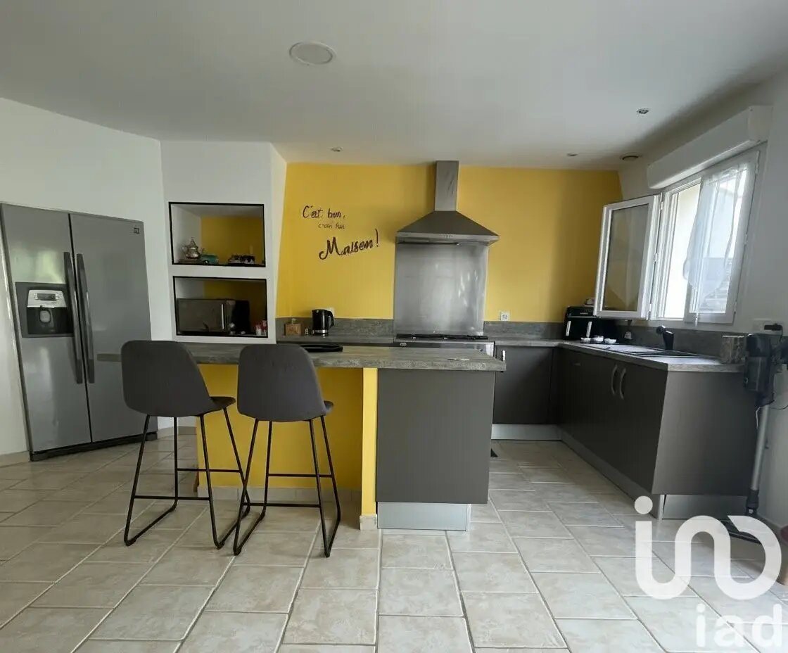 Maison à vendre, 117m², La Clisse
