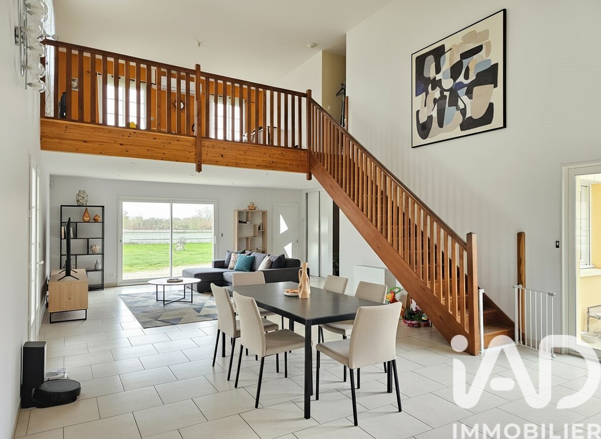 Maison à vendre, 186m², Segonzac