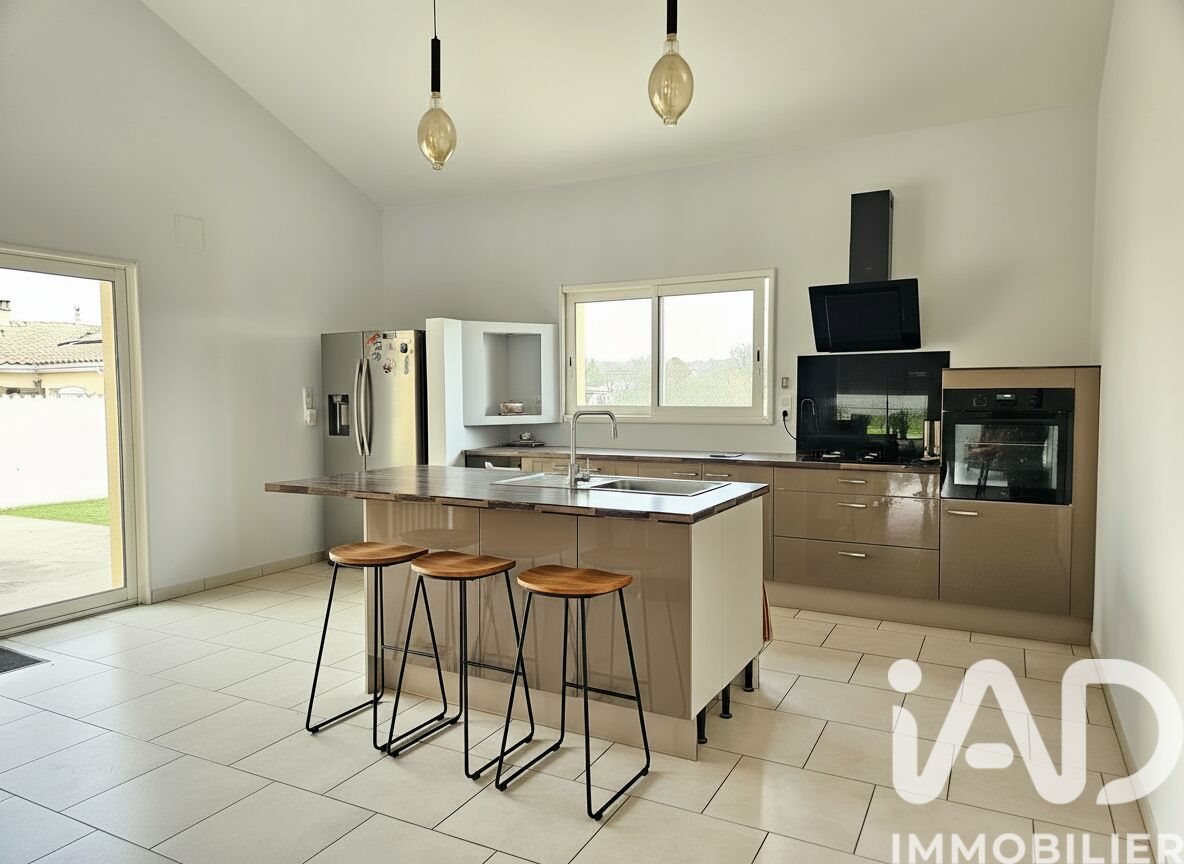 Maison à vendre, 186m², Segonzac