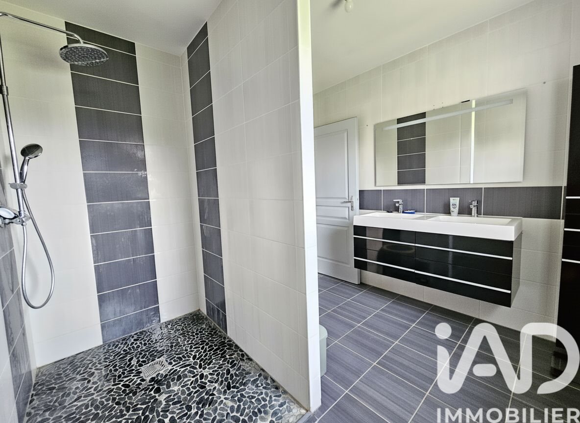 Maison à vendre, 186m², Segonzac