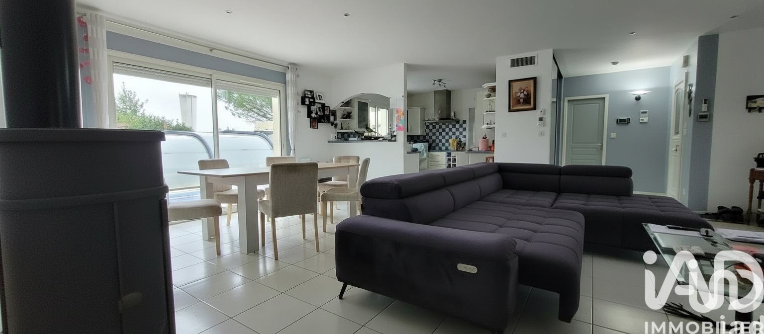 Maison à vendre, 167m², Clam