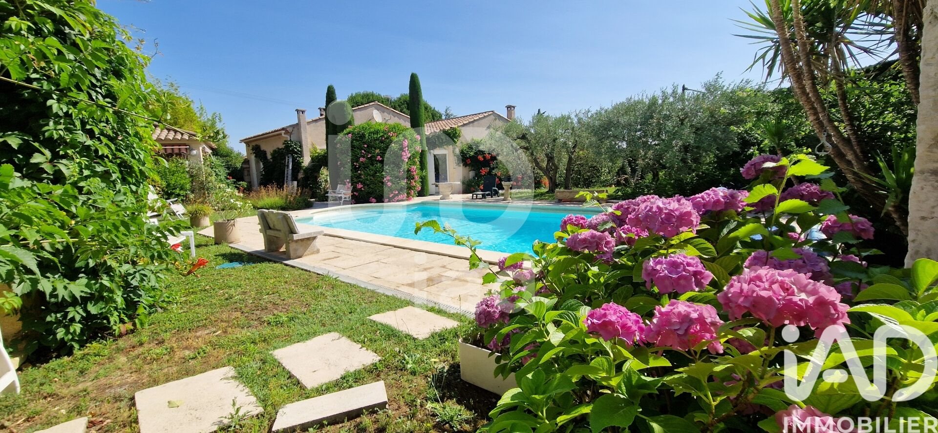 Maison à vendre, 205m², Sernhac