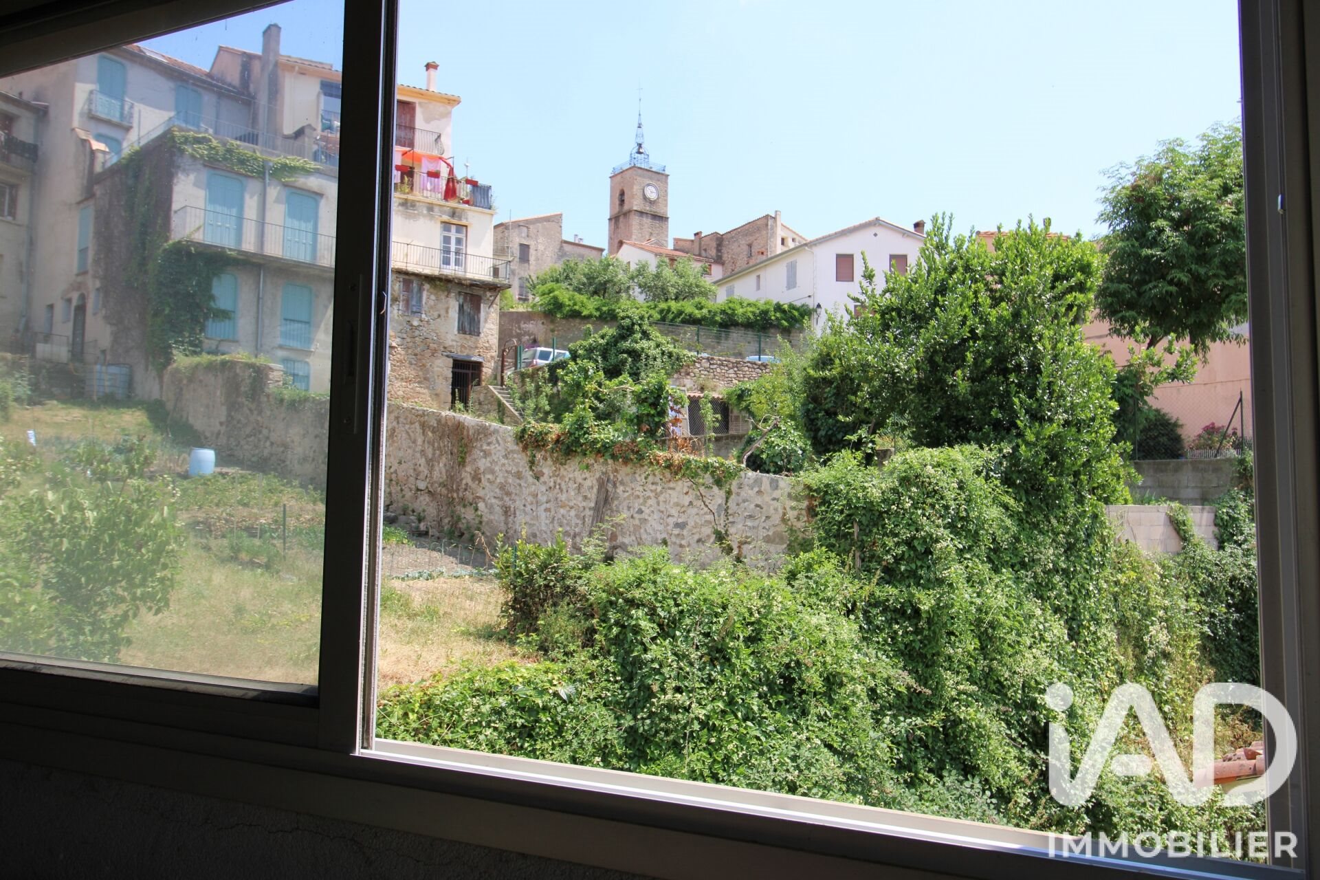 Appartement à vendre, 319m², Saint-Laurent-de-Cerdans