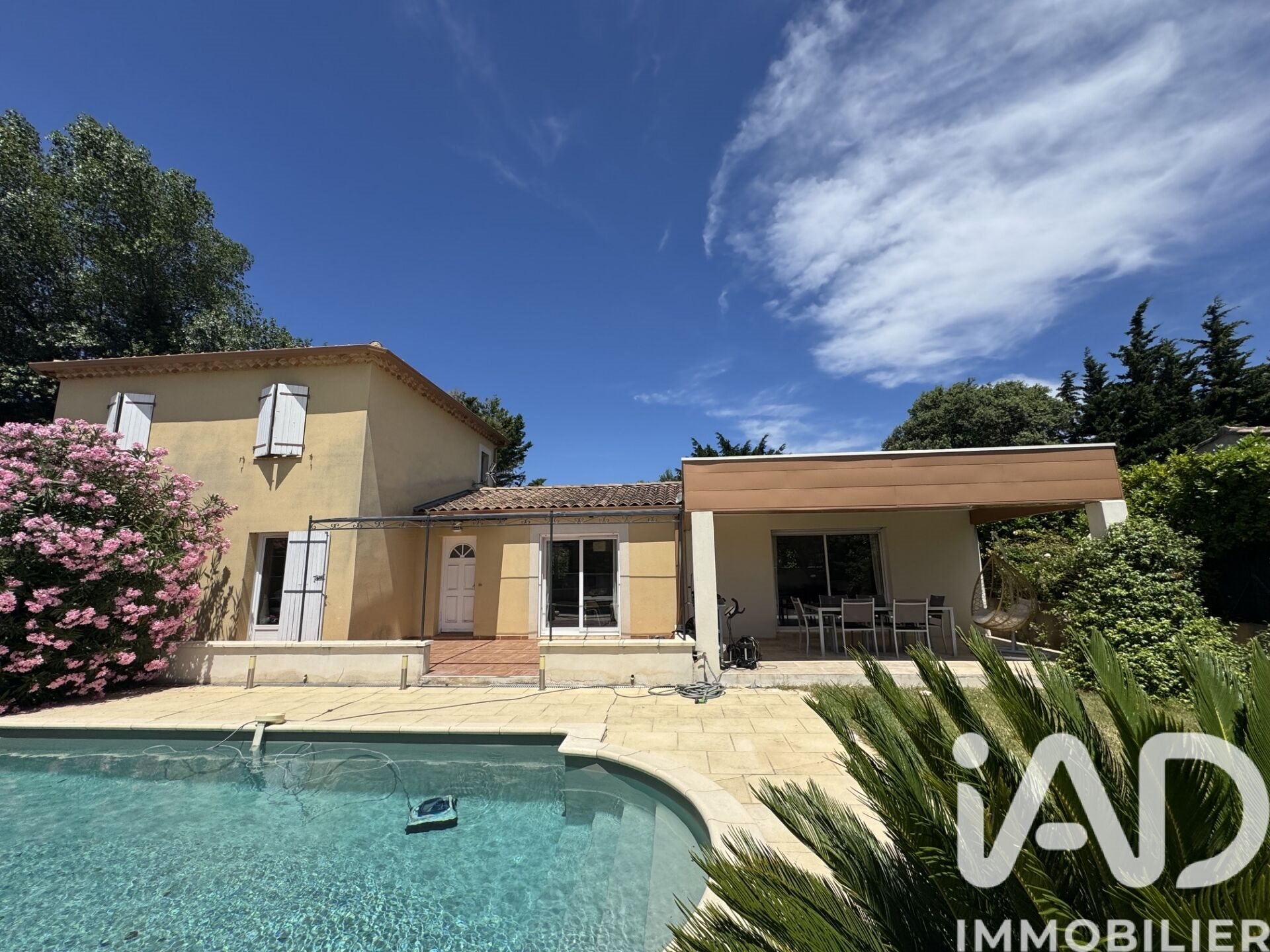 Maison à vendre, 125m², Camaret-sur-Aigues