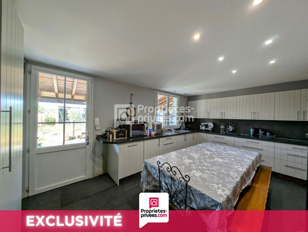 Maison à vendre, 222m², Nercillac