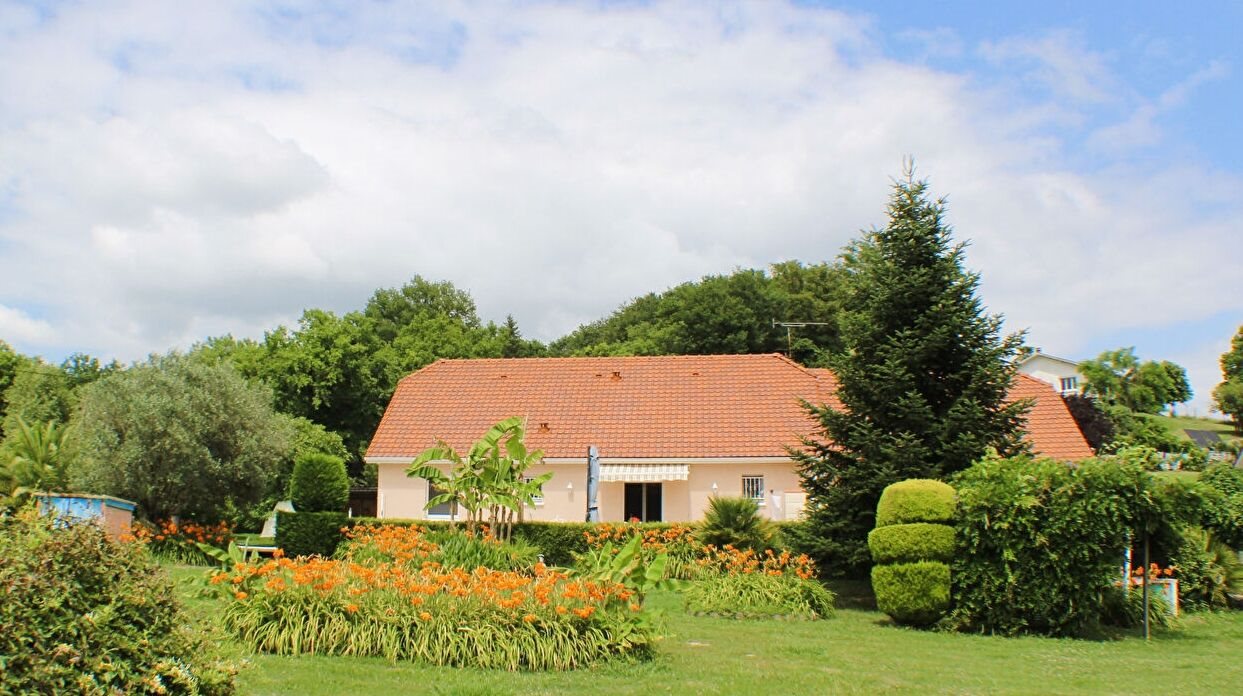 Maison à vendre, 113m², Loubieng