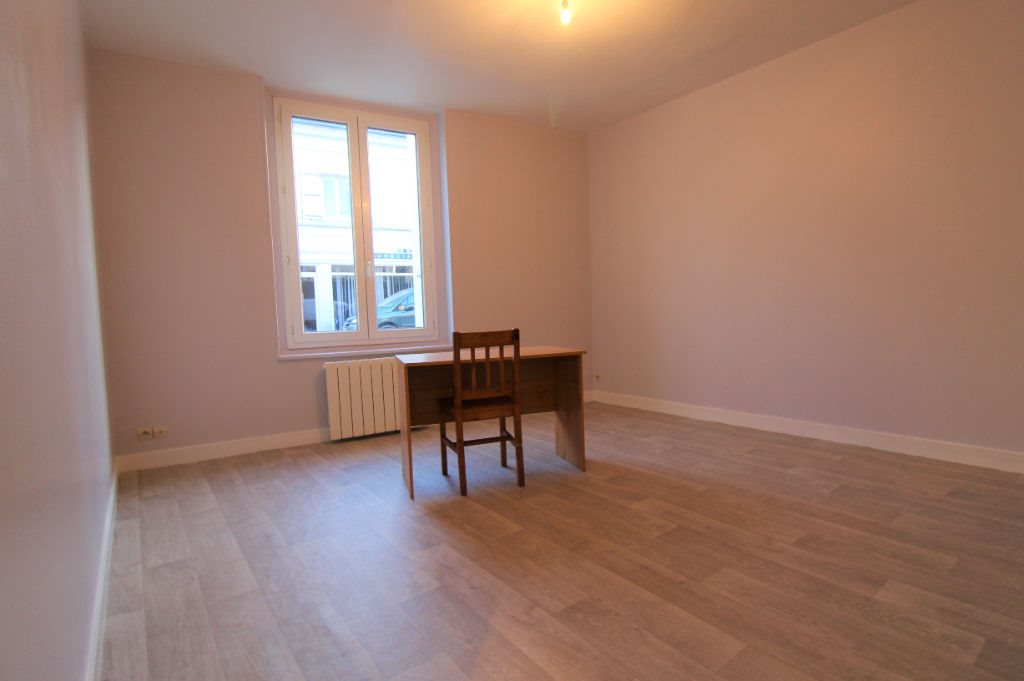 Appartement à louer, 22m², Montrichard