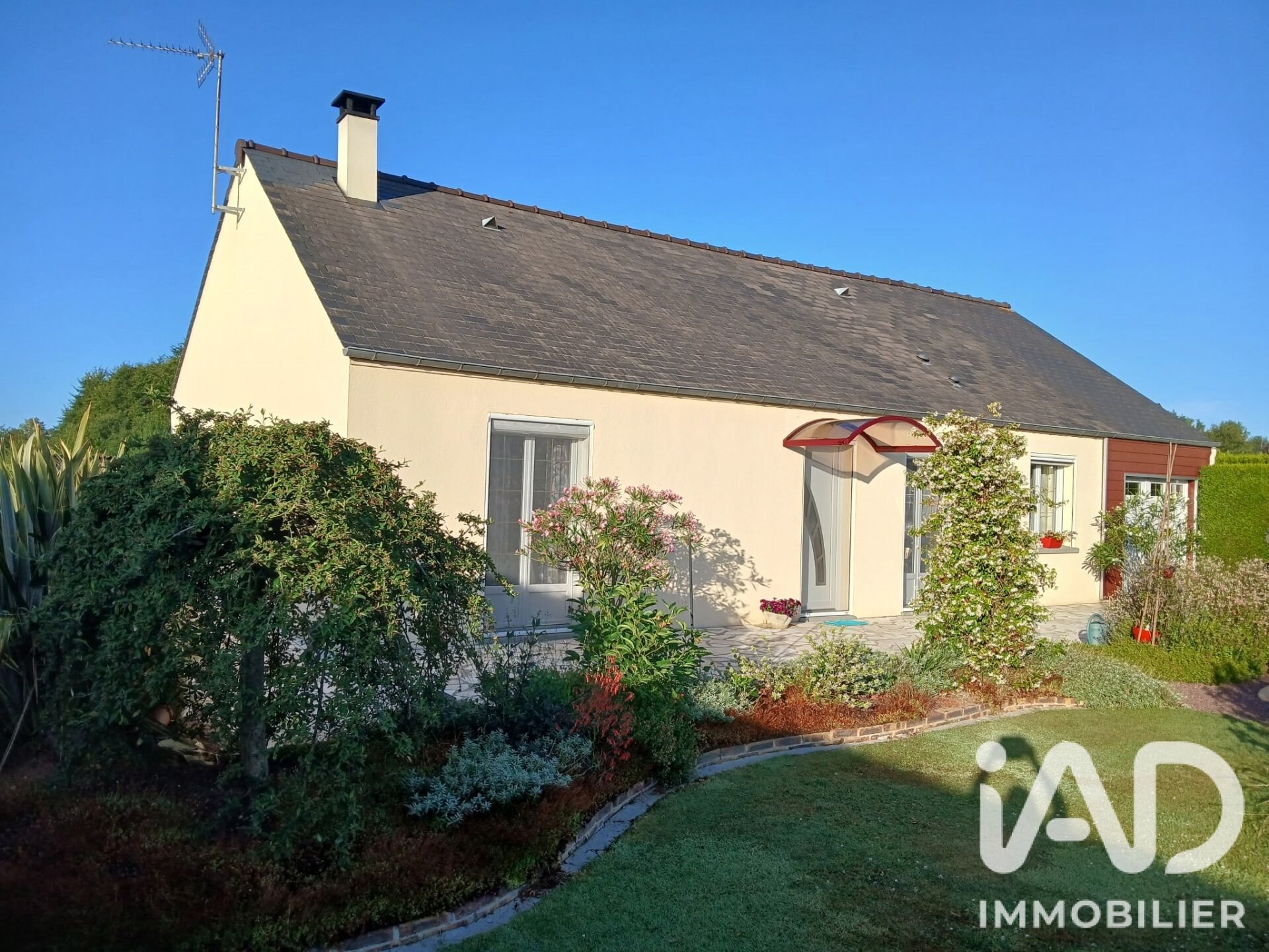 Maison à vendre, 115m², Saint-Jean-d'Elle
