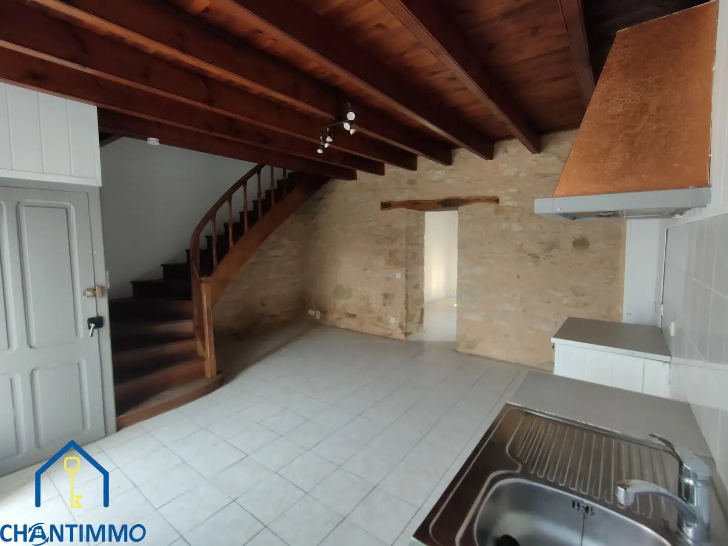 Maison à louer, 80m², Sigournais