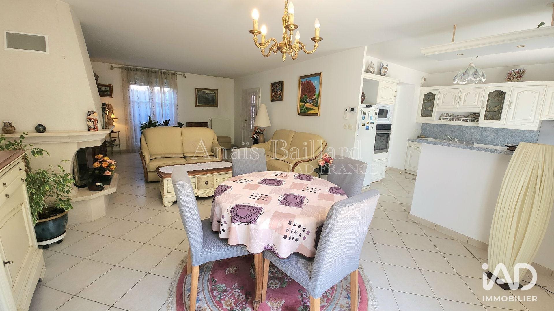 Maison à vendre, 163m², Cesson