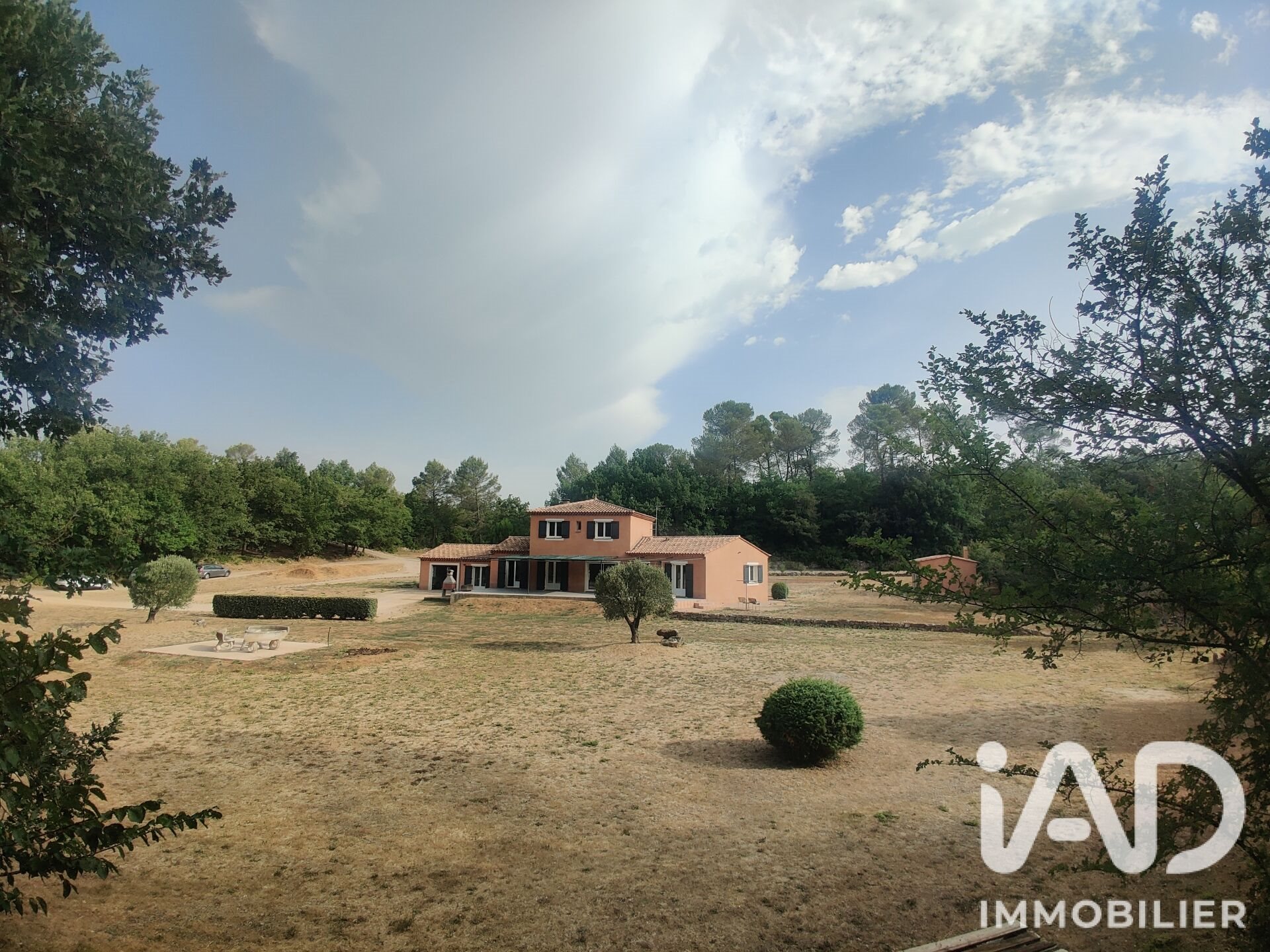Maison à vendre, 173m², Tourves