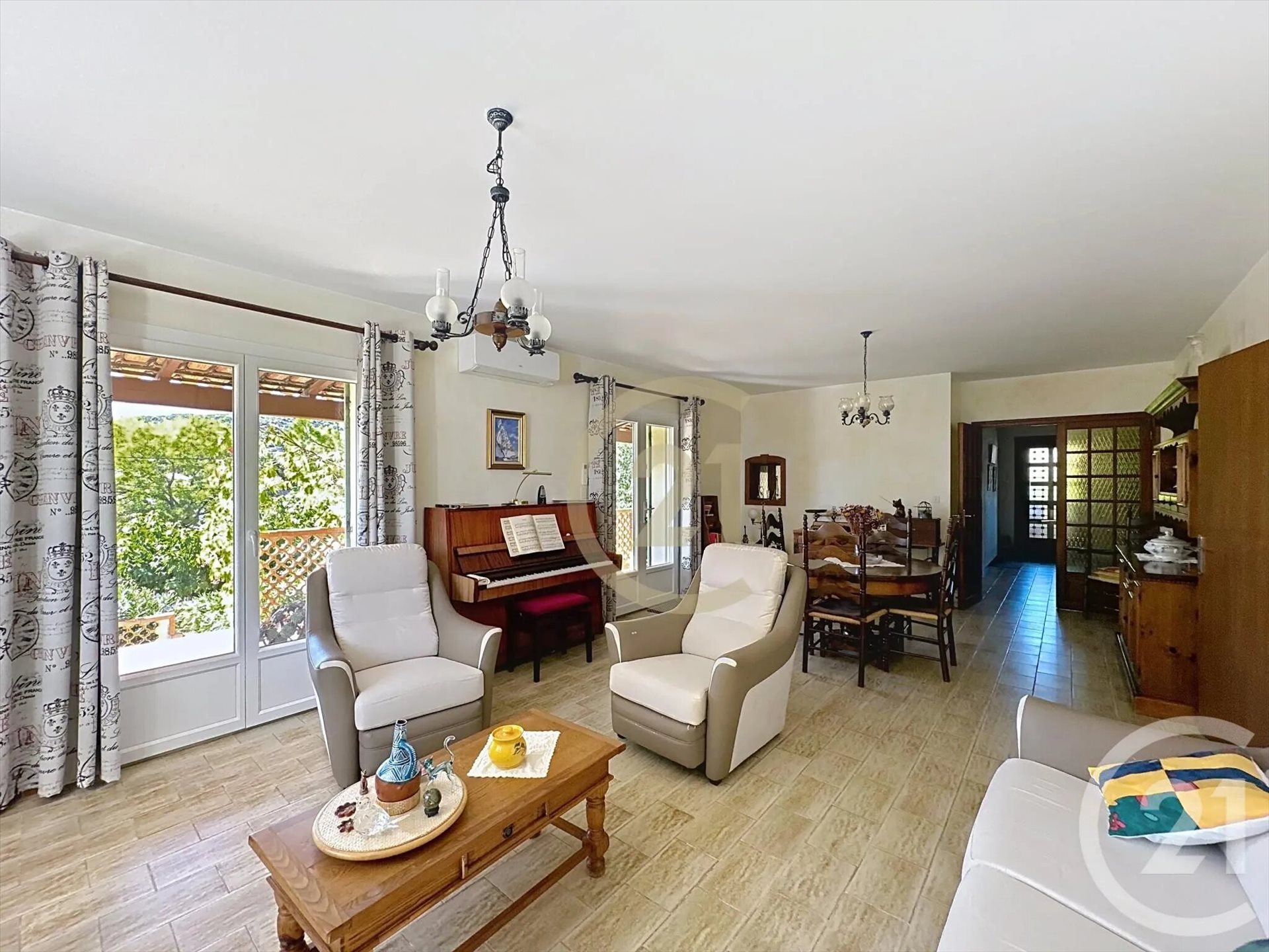 Maison à vendre, 115m², Lédenon