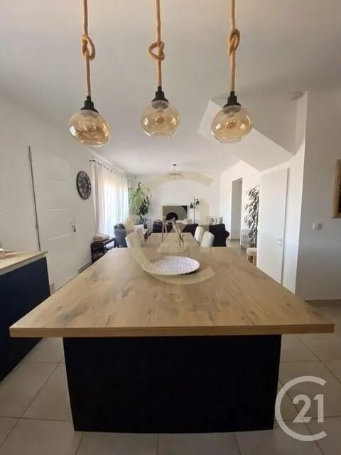 Maison à louer, 95m², Remoulins