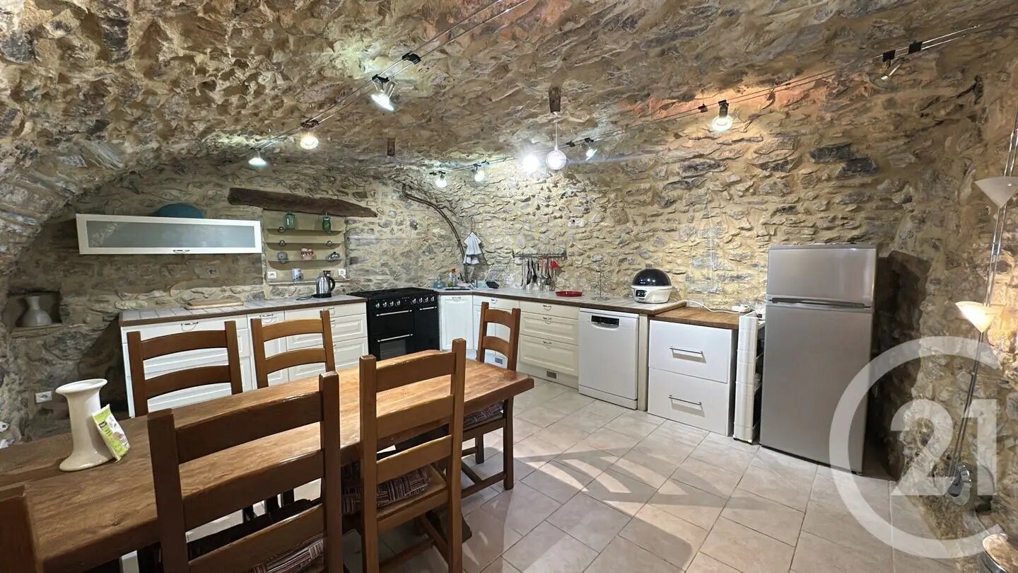 Maison à vendre, 148m², Lussan