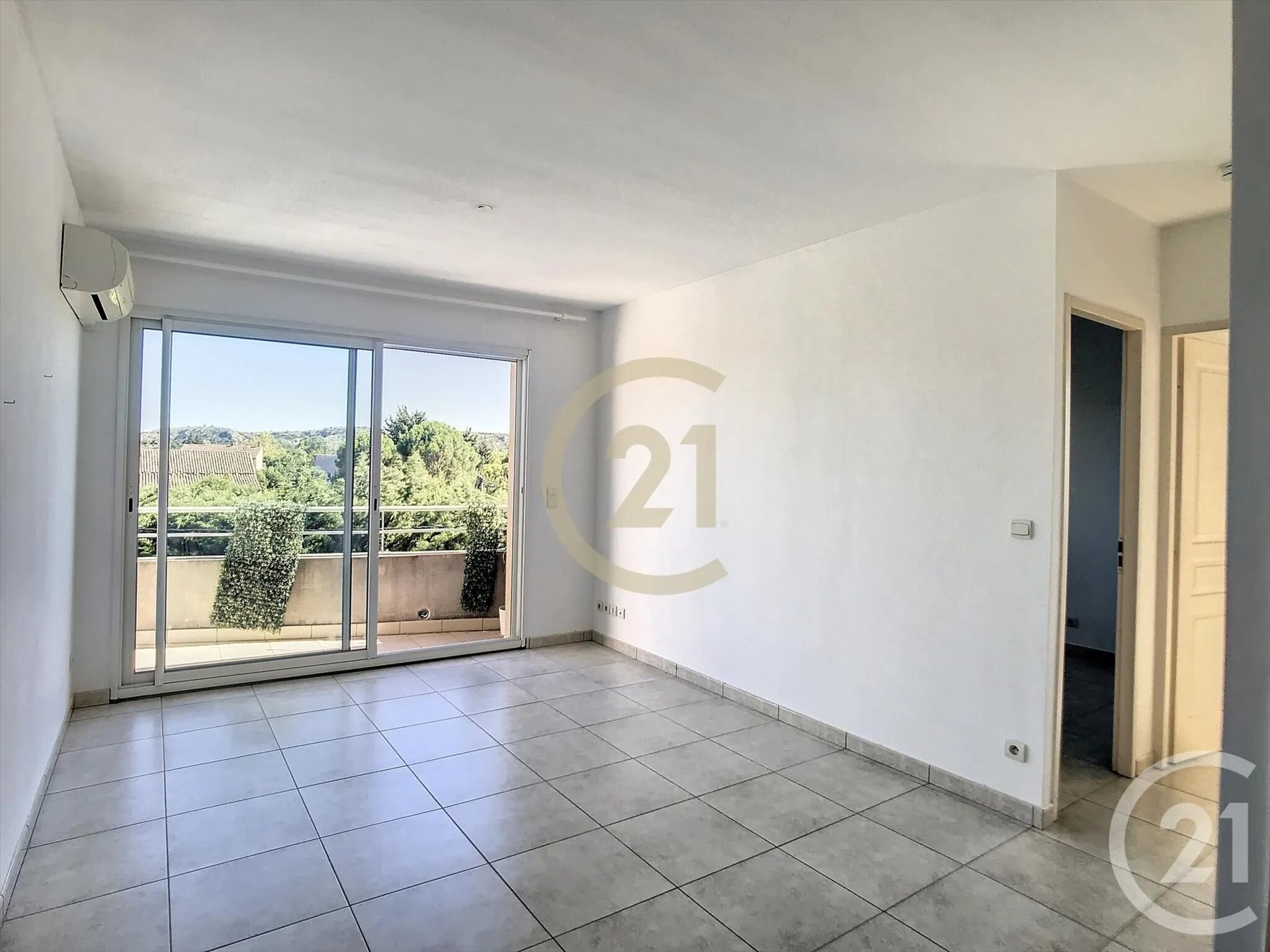 Appartement à louer, 36m², Roquemaure