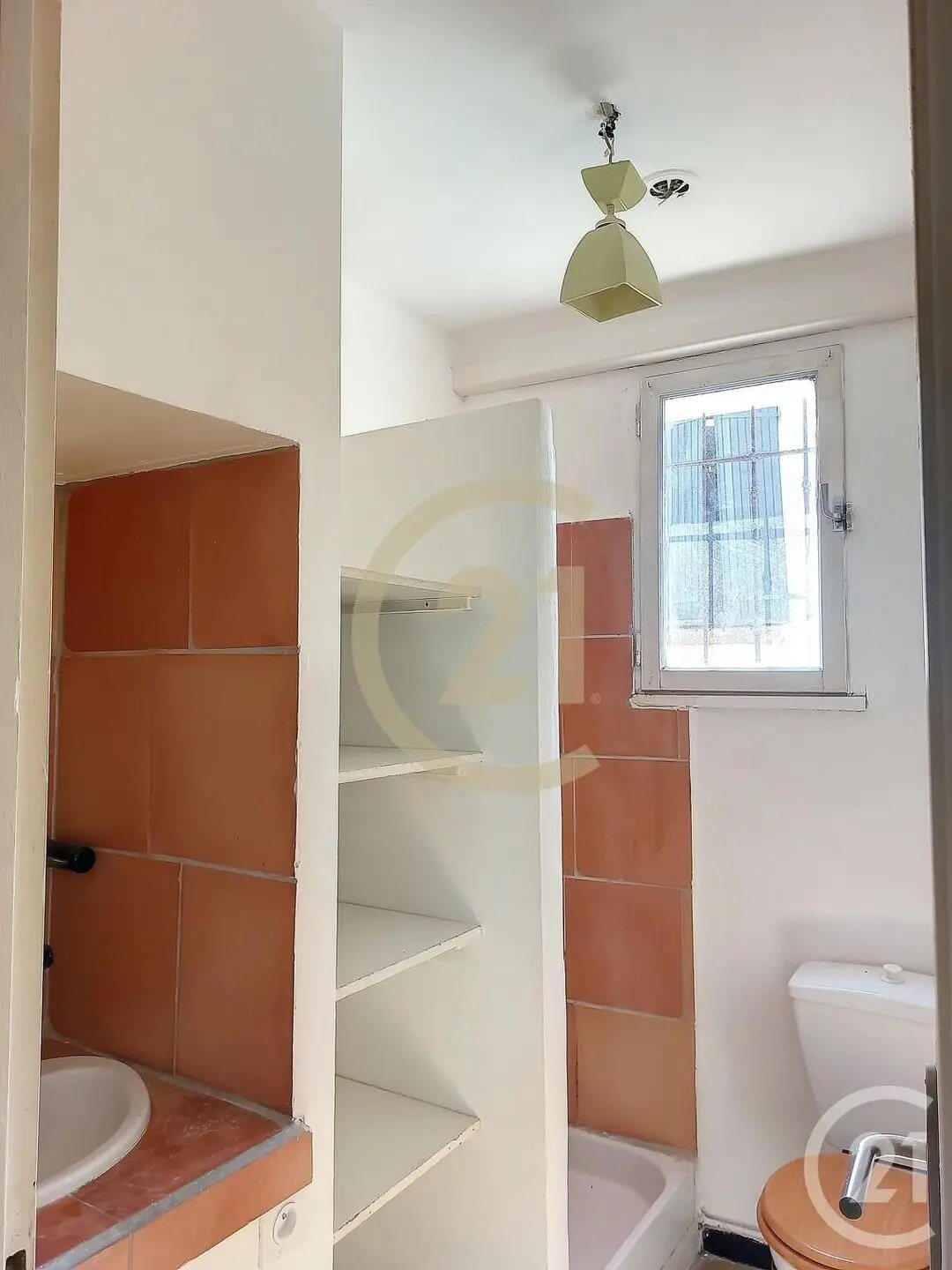 Appartement à louer, 43m², Lédenon