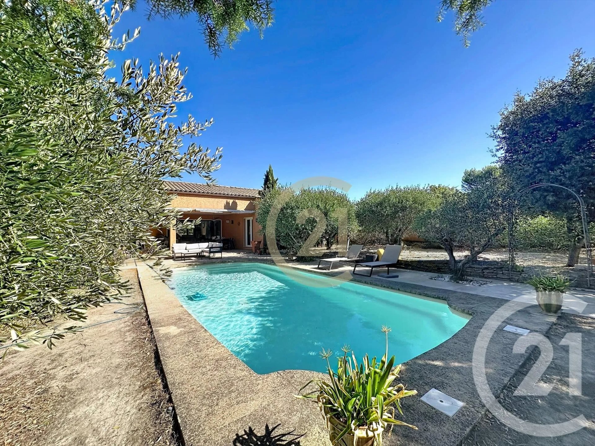 Maison à vendre, 138m², Remoulins