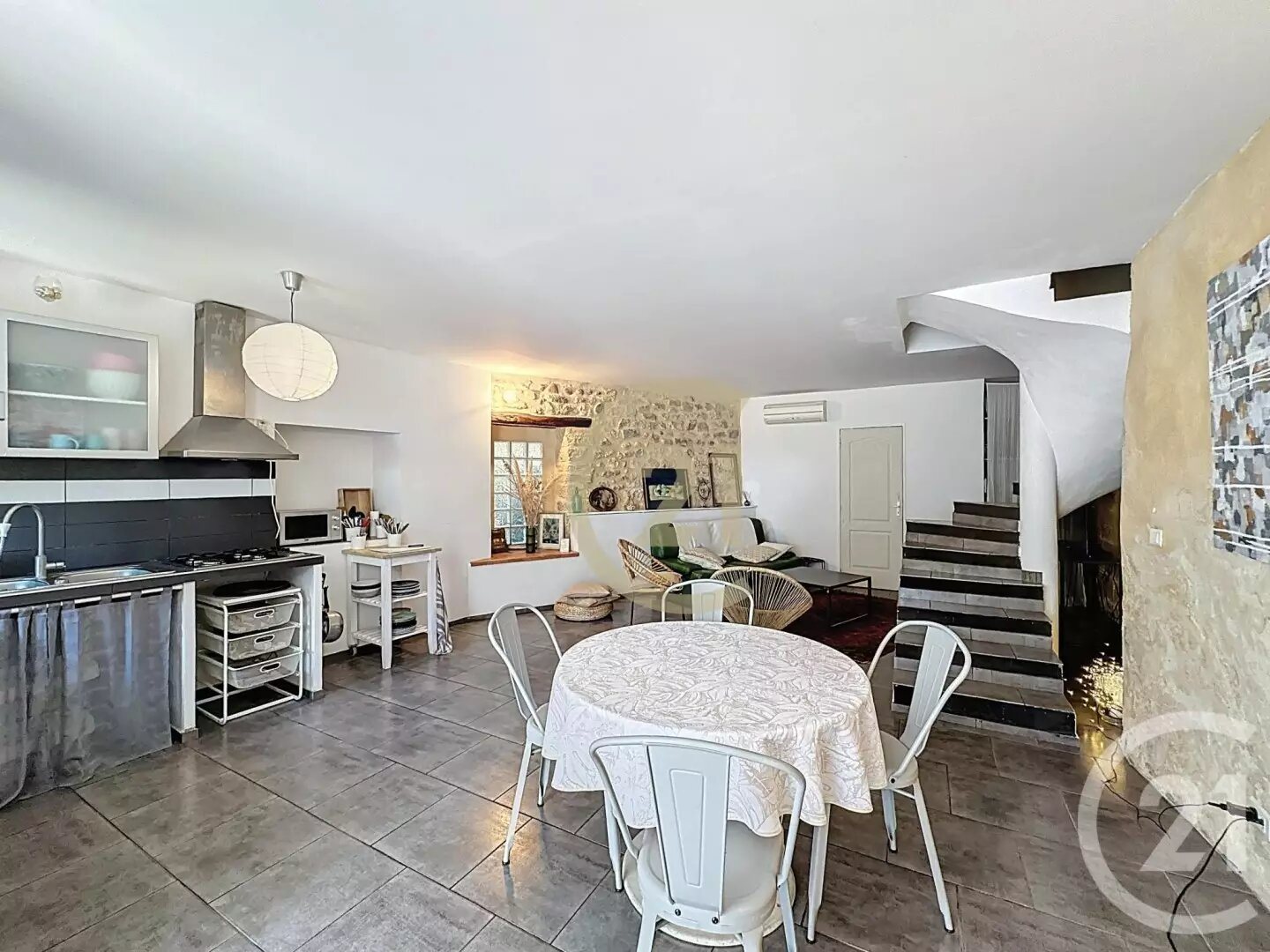 Maison à vendre, 81m², Uzès