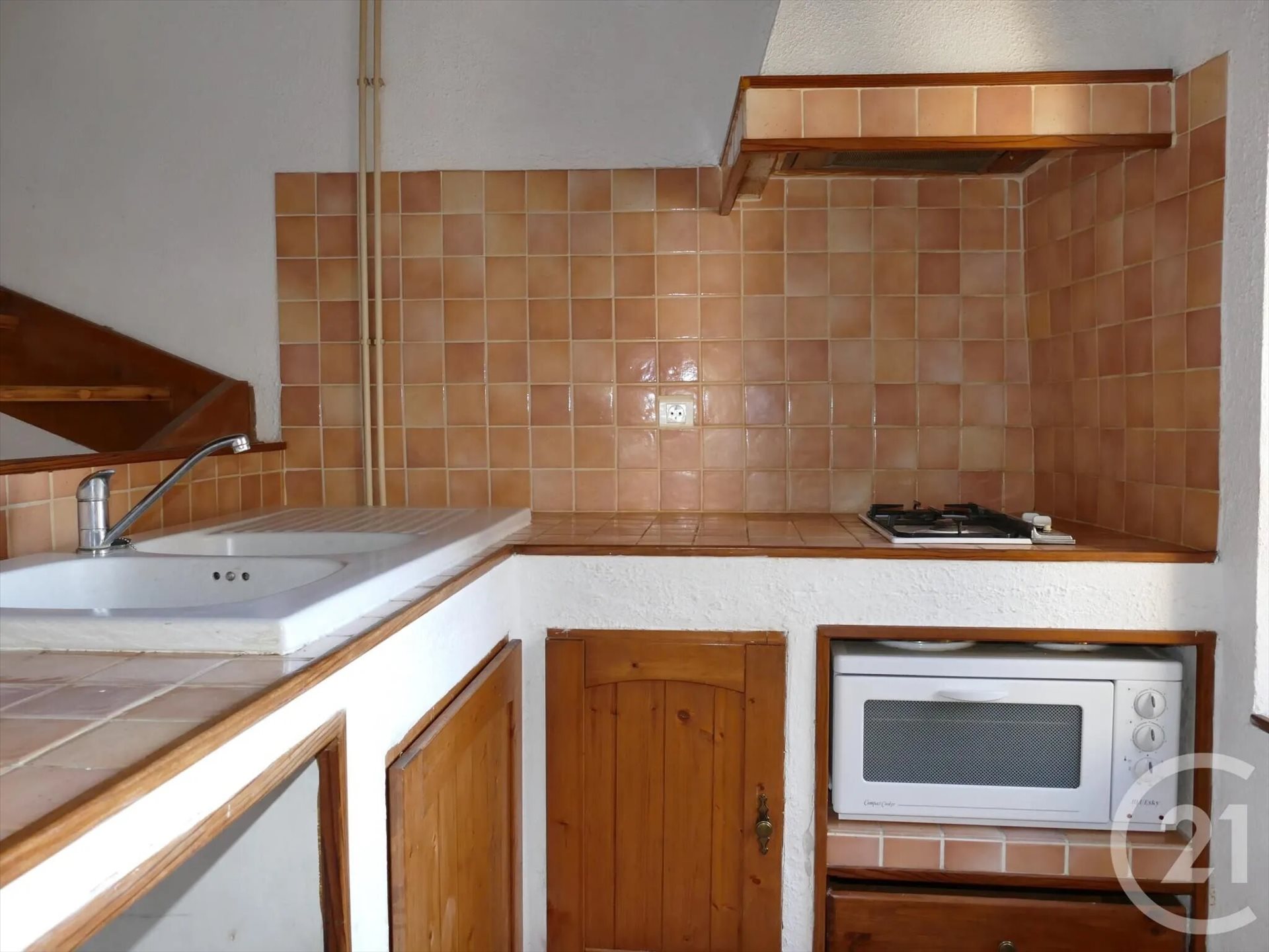 Maison à louer, 60m², Estézargues
