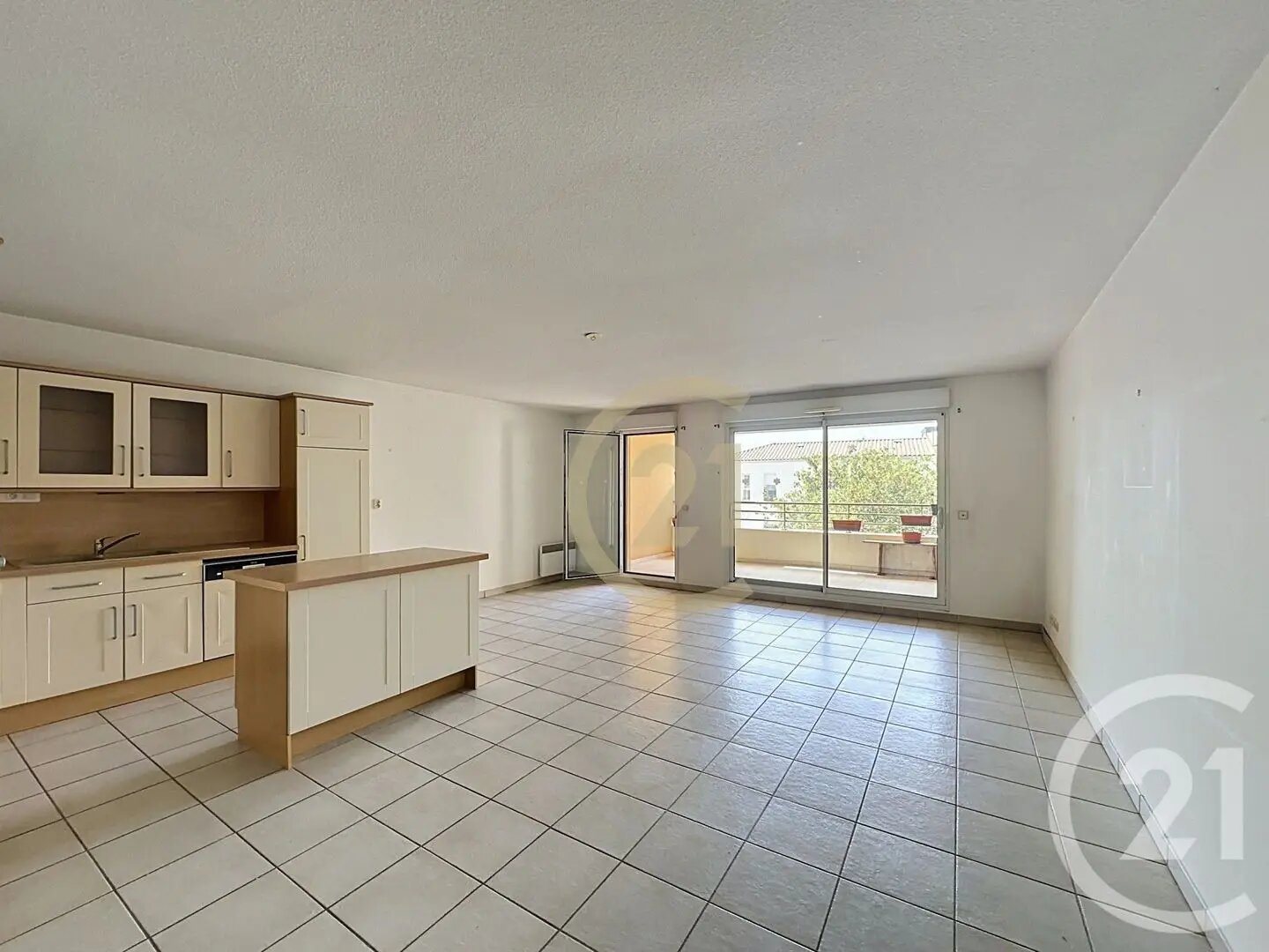 Appartement à vendre, 70m², Uzès