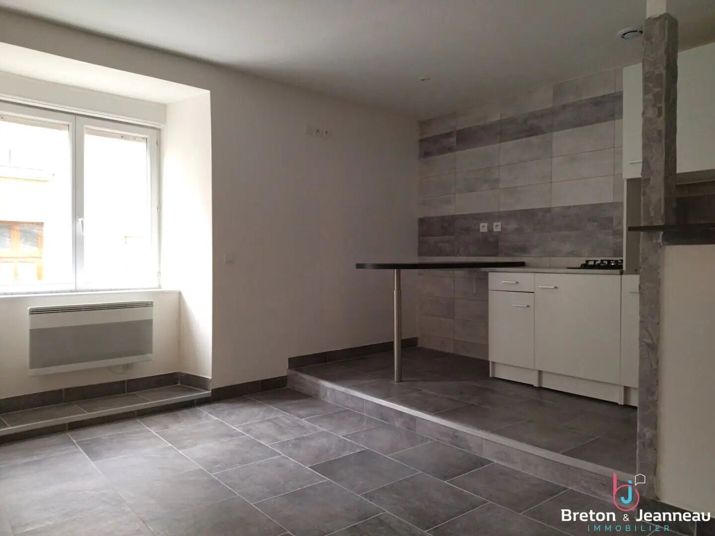 Maison à louer, 65m², Champgenéteux