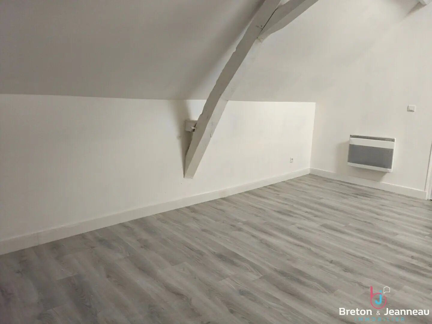 Maison à louer, 65m², Champgenéteux