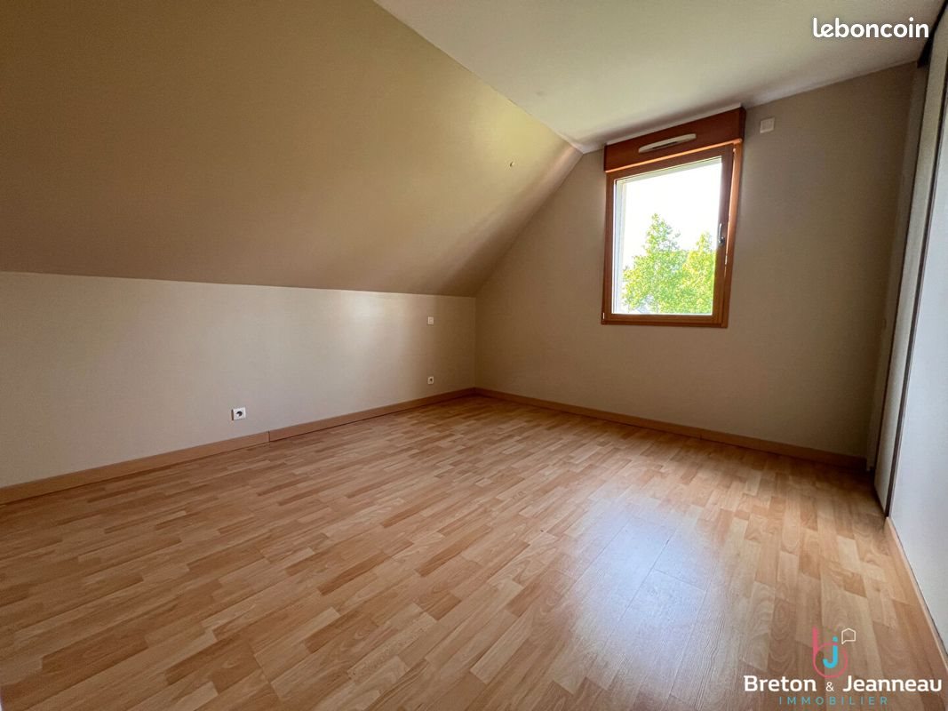 Maison à vendre, 156m², Laval