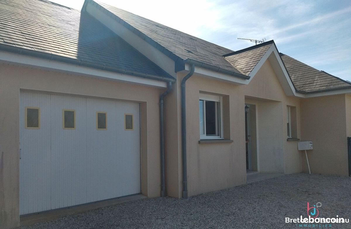 Maison à louer, 79m², Evron