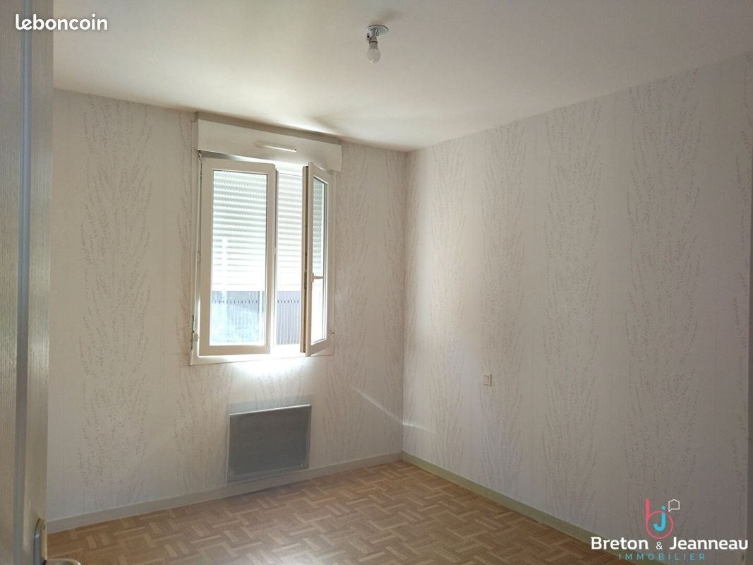 Maison à louer, 79m², Evron