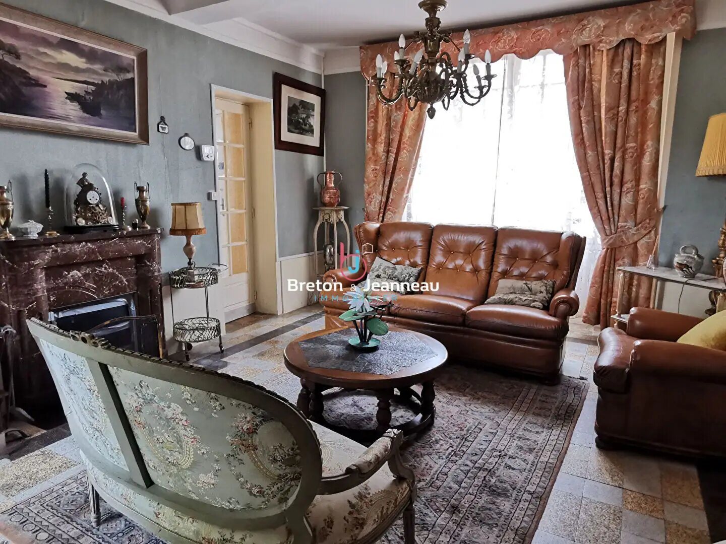 Maison à vendre, 187m², Champgenéteux