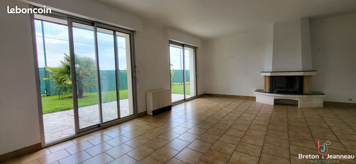Maison à louer, 115m², Ernée