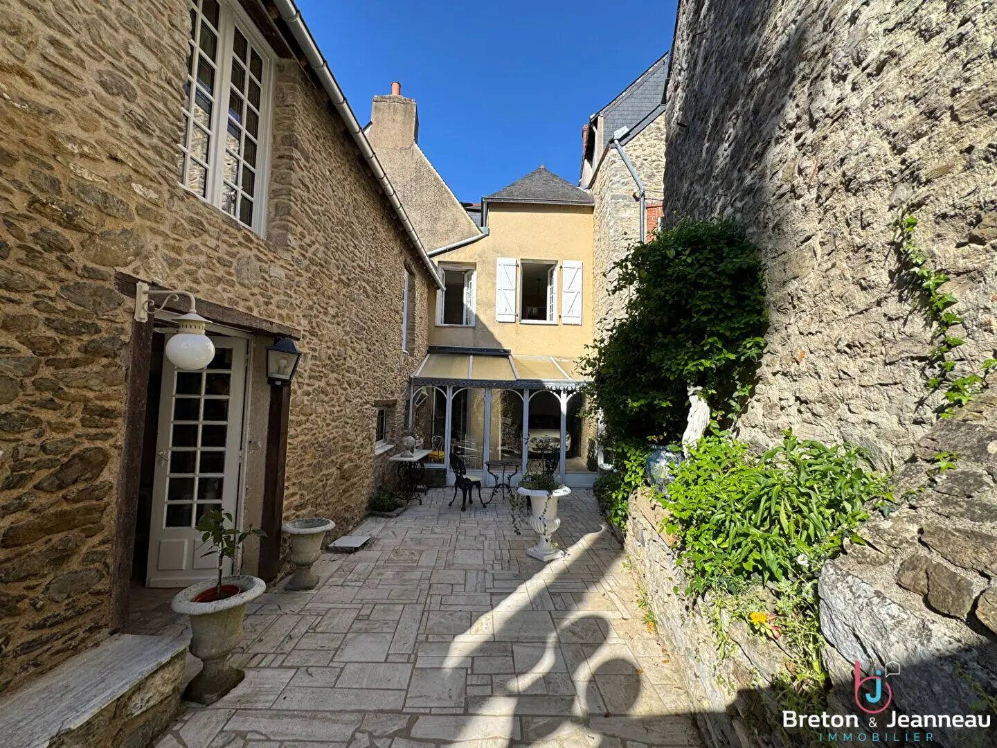 Maison à vendre, 170m², Laval